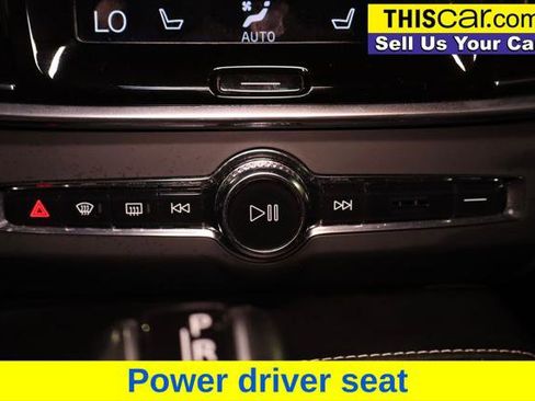 Used 2020 Volvo S90 T6 R-Design image 15