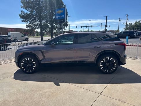Used 2024 Chevrolet Blazer EV RS AWD/4WD image 2