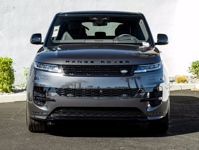 New 2026 Land Rover Range Rover Sport Dynamic SE AWD/4WD image 3