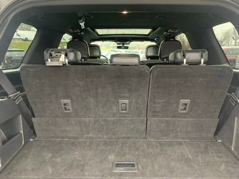 Used 2024 Lincoln Navigator Premiere image 31