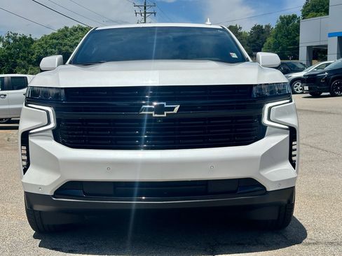 Used 2024 Chevrolet Tahoe RST w/ Luxury Package AWD/4WD image 5