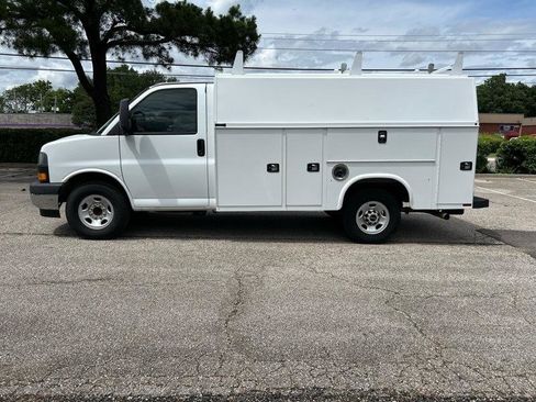 Used 2020 GMC Savana 3500 w/ Power Convenience Package image 54