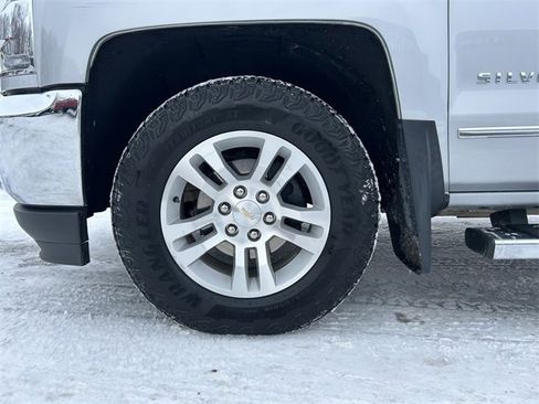 Used 2018 Chevrolet Silverado 1500 LTZ w/ LTZ Plus Package image 10