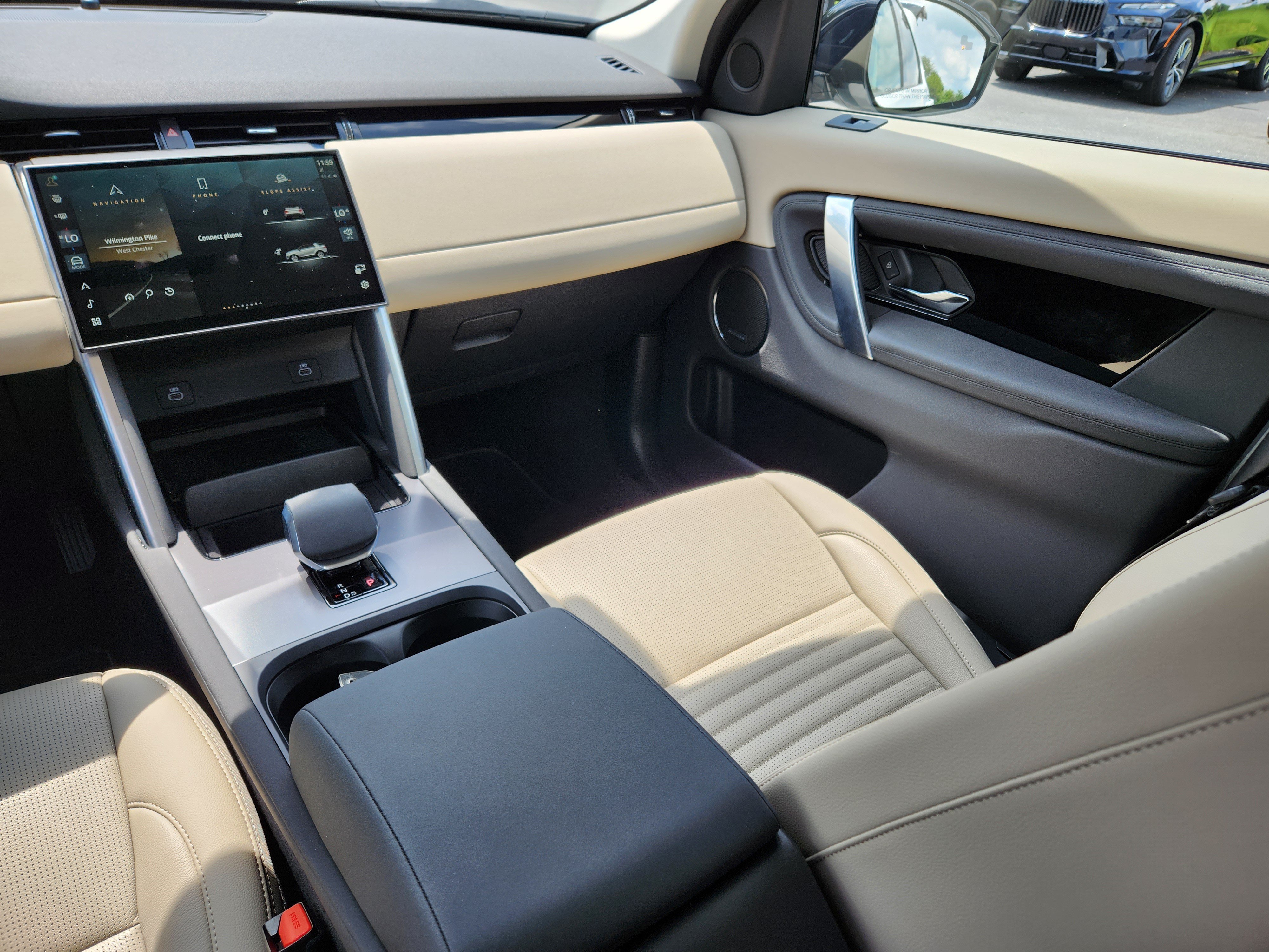 Certified 2025 Land Rover Discovery Sport S AWD/4WD image 12