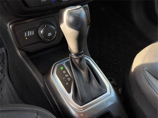 Used 2019 Jeep Renegade Limited w/ UConnect 8.4 Nav Group AWD/4WD image 22