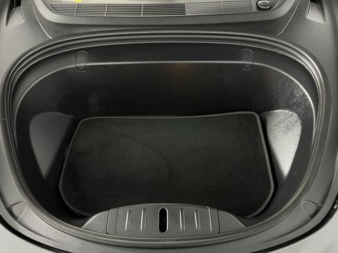 Used 2018 Tesla Model 3 Long Range image 33