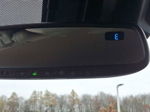 Used 2018 Toyota Tundra SR5 image 24