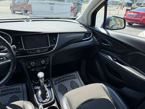 Used 2019 Buick Encore Preferred AWD/4WD image 13