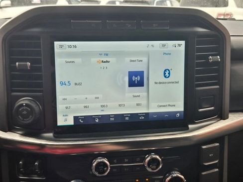 Used 2022 Ford F150 Lariat w/ Max Trailer Tow Package image 14