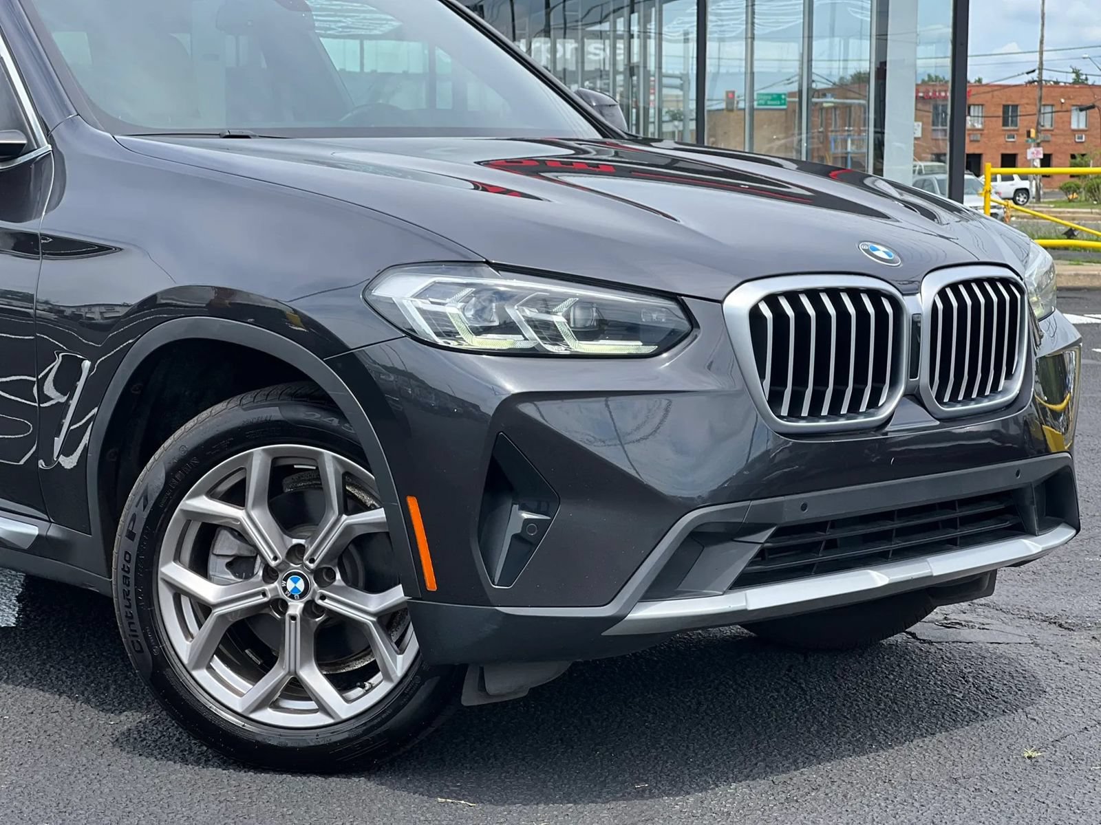 Used 2022 BMW X3 sDrive30i w/ Convenience Package w/ZPA RWD image 2
