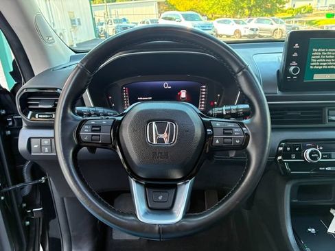 Used 2023 Honda Pilot Elite image 33