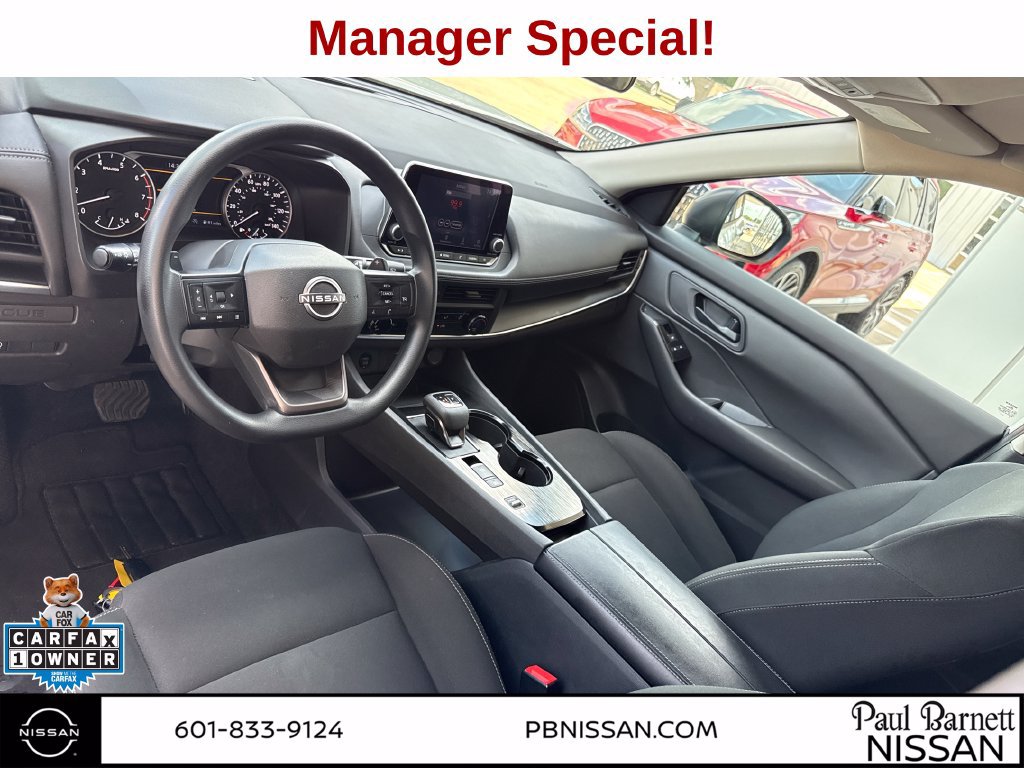 Used 2025 Nissan Rogue S FWD image 18