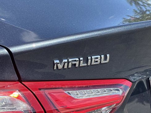 Used 2019 Chevrolet Malibu LT FWD image 28