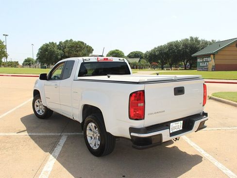 Used 2022 Chevrolet Colorado LT w/ Fleet Safety Package RWD image 3