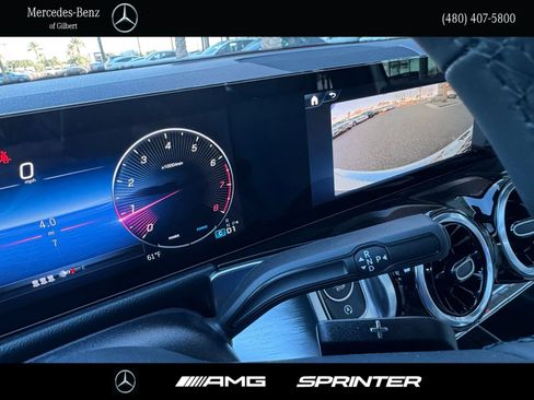 New 2026 Mercedes-Benz GLB 250 image 28