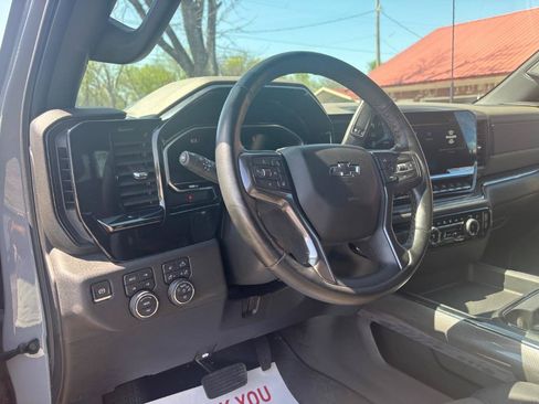 Used 2024 Chevrolet Silverado 2500 ZR2 w/ LPO, Dark Essentials Package AWD/4WD image 18