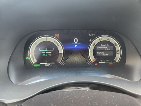 Used 2025 Toyota Highlander Platinum AWD/4WD image 17