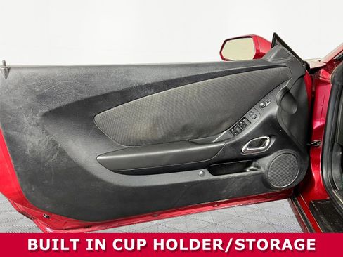 Used 2015 Chevrolet Camaro LT RWD image 17