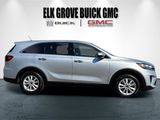 Used 2020 Kia Sorento LX image 3