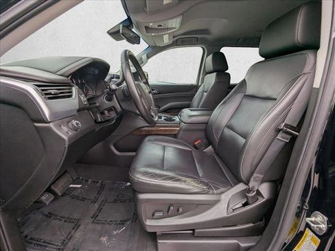 Used 2019 Chevrolet Tahoe LT image 16