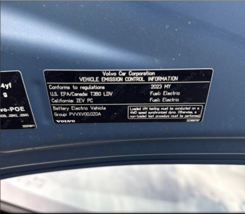 Used 2023 Volvo C40 Recharge Core AWD/4WD image 22