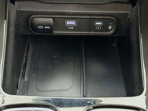 Used 2024 Kia Telluride EX image 21