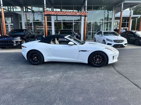Used 2018 Jaguar F-TYPE Convertible RWD image 15