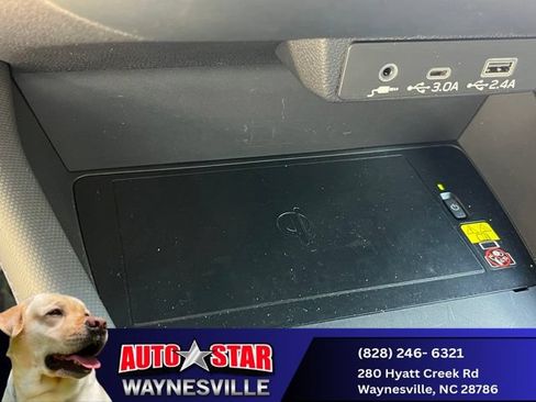 Used 2025 Subaru Forester Limited AWD/4WD image 18