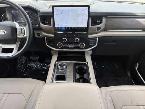 Certified 2024 Ford Expedition Max Limited RWD image 15
