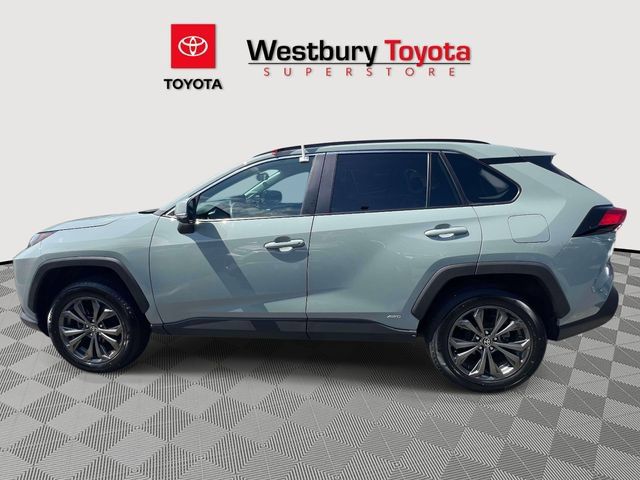 Certified 2023 Toyota RAV4 XLE Premium AWD/4WD image 9