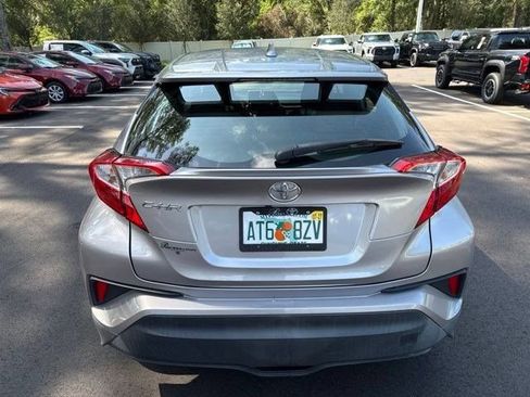 Used 2020 Toyota C-HR LE FWD image 7