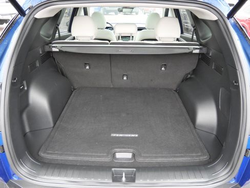 Certified 2024 Hyundai Tucson Limited image 18