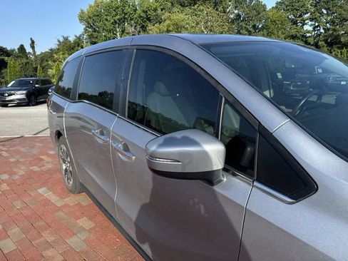 Used 2021 Honda Odyssey EX-L image 18