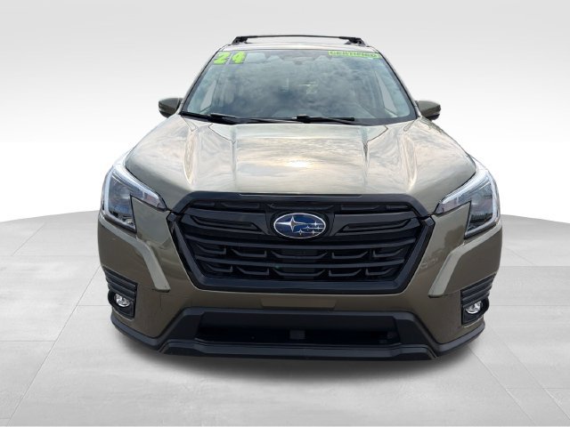 Certified 2024 Subaru Forester Limited AWD/4WD image 2