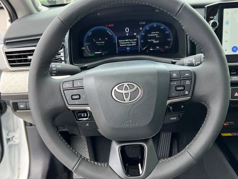 New 2026 Toyota Camry XLE image 13