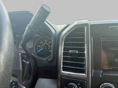 Used 2015 Ford F150 XLT w/ Equipment Group 302A Luxury RWD image 22