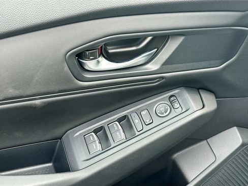 Certified 2025 Honda Accord SE image 21