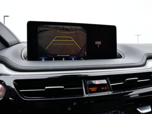 Used 2022 Acura MDX SH-AWD w/ Technology Package image 11