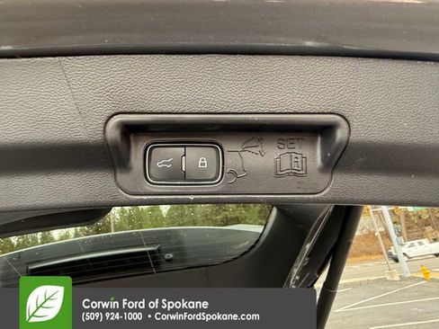 Certified 2025 Ford Explorer ST-Line image 20