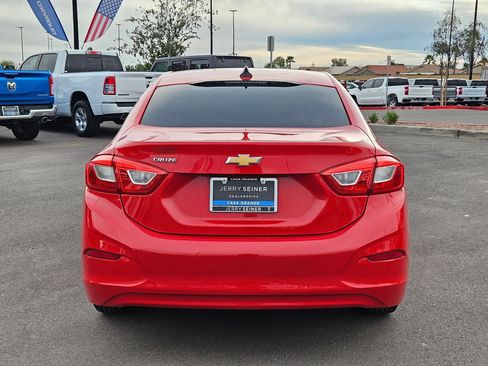 Used 2016 Chevrolet Cruze LS image 4