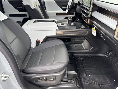 New 2025 GMC Hummer EV 3X image 29