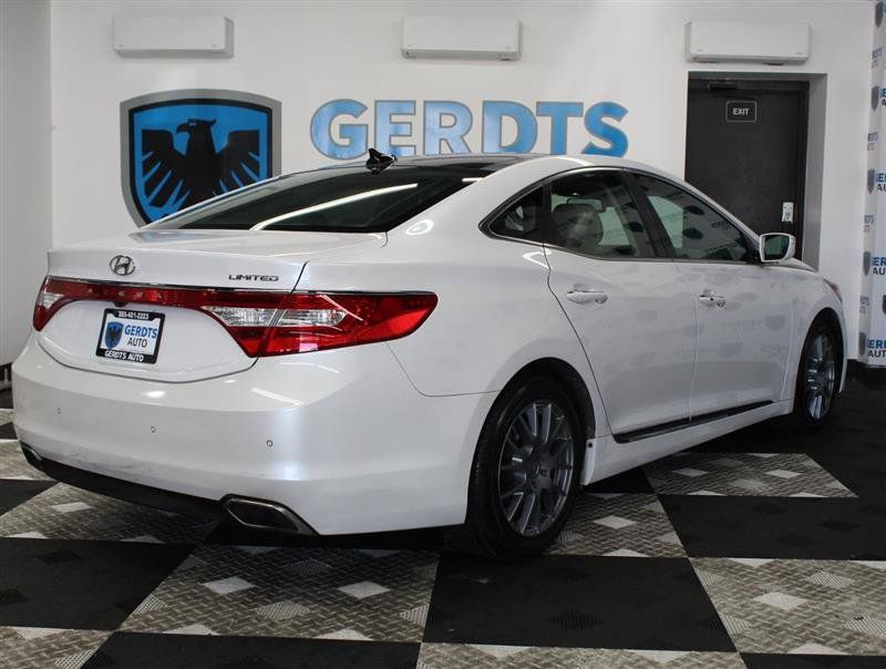 Used 2017 Hyundai Azera Limited FWD image 4