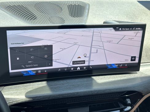 Used 2025 BMW M440i RWD image 13