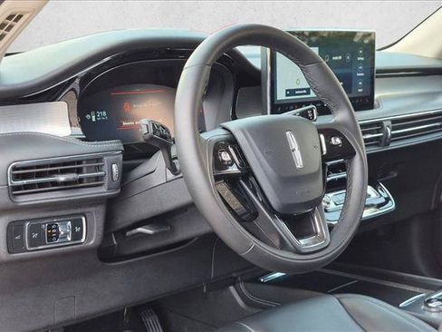 Used 2024 Lincoln Corsair FWD image 10