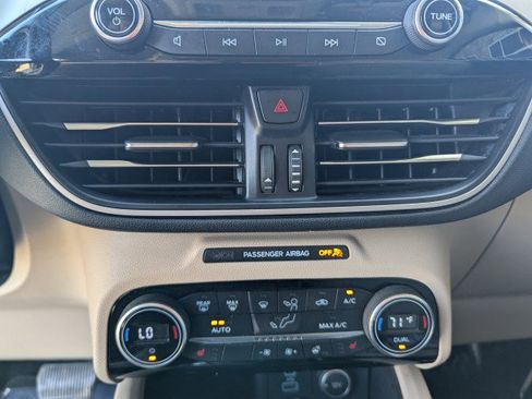 Used 2021 Ford Escape SEL image 20