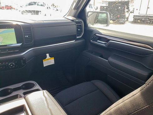 New 2026 Chevrolet Silverado 1500 LT image 24