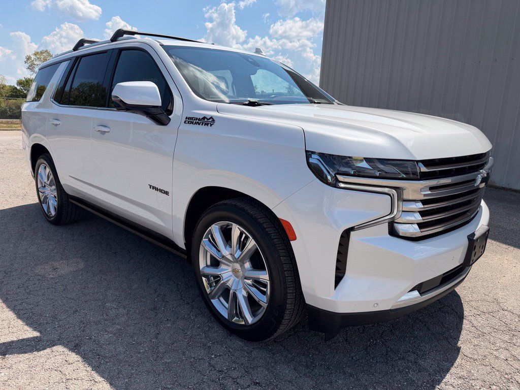 Used 2021 Chevrolet Tahoe High Country AWD/4WD image 3