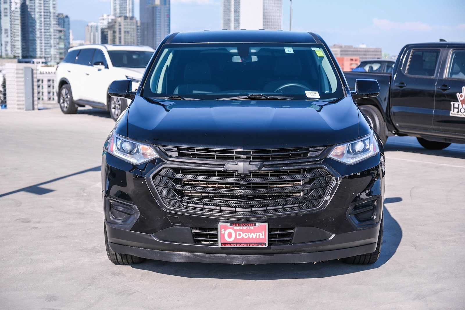 Used 2020 Chevrolet Traverse LS w/ LPO, Black Accent Package FWD image 2