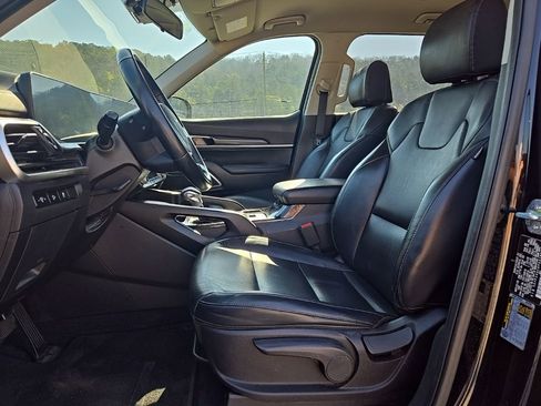 Used 2023 Kia Telluride LX FWD image 15