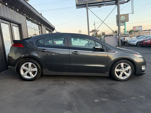 Used 2015 Chevrolet Volt Premium w/ Premium Trim Package FWD image 5